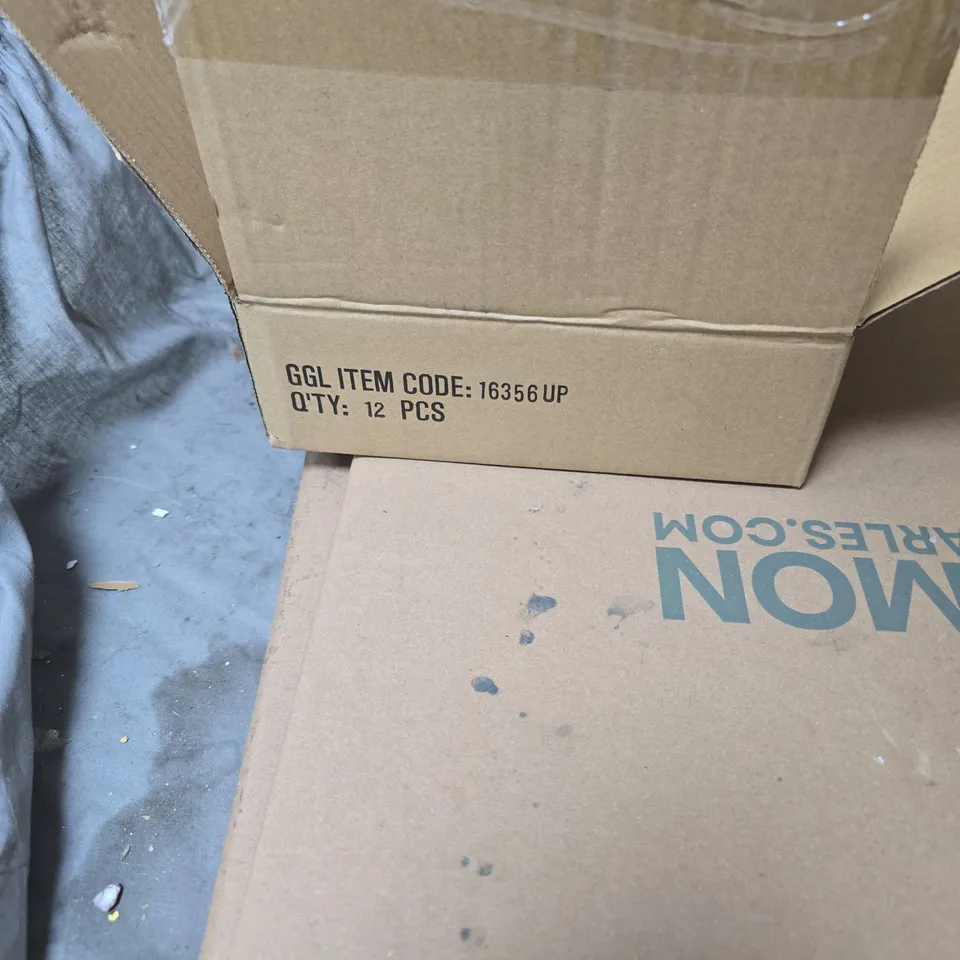 BOX OF GISELA GRAHAM DANCING MOUSE DECORATIONS 