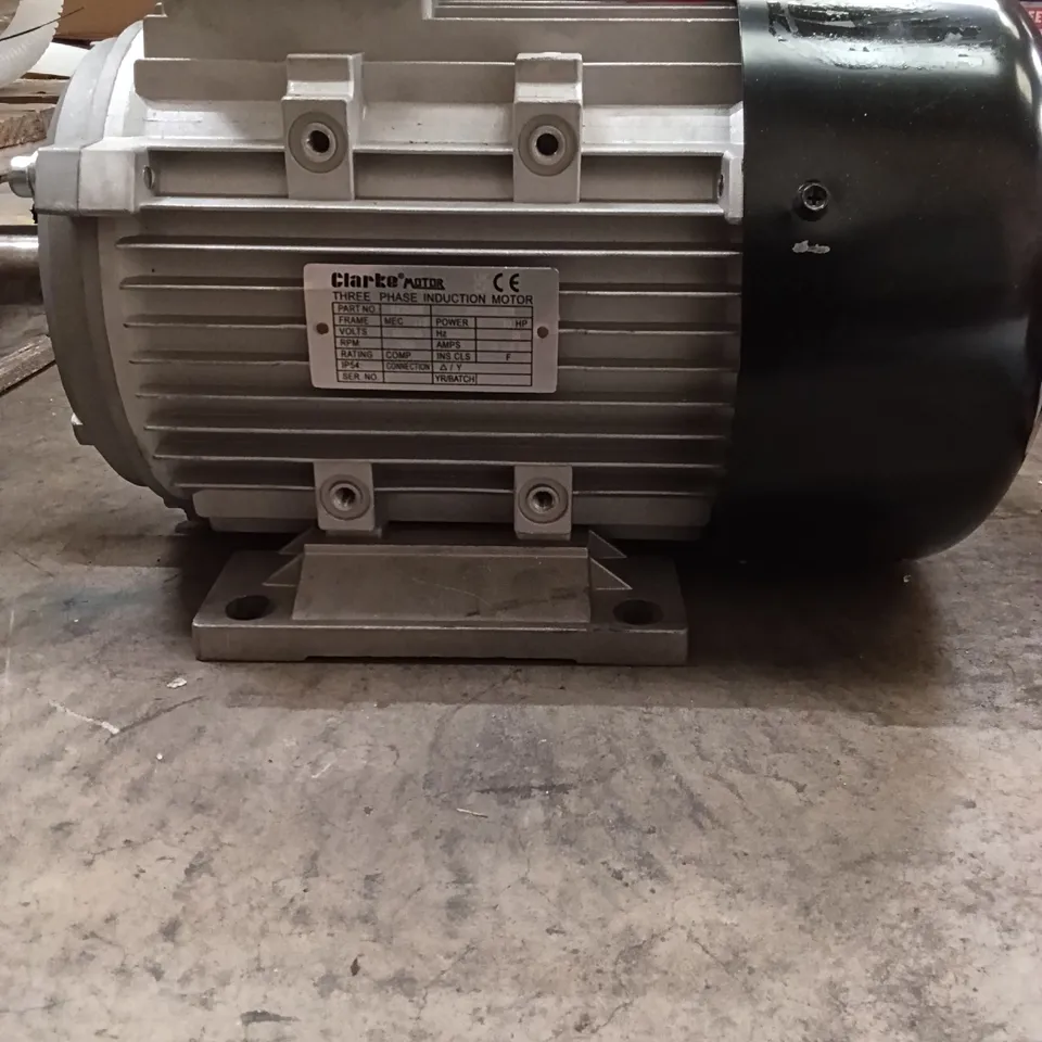 CLARKE 10HP THREE PHASE 2-POLE MOTOR (400V)
