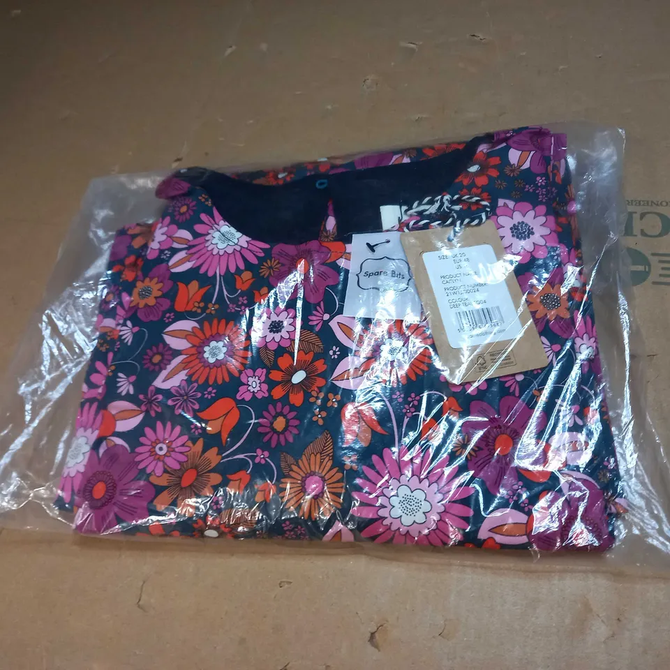 JOANIE CAITLYN FLORAL PATTERN DRESS