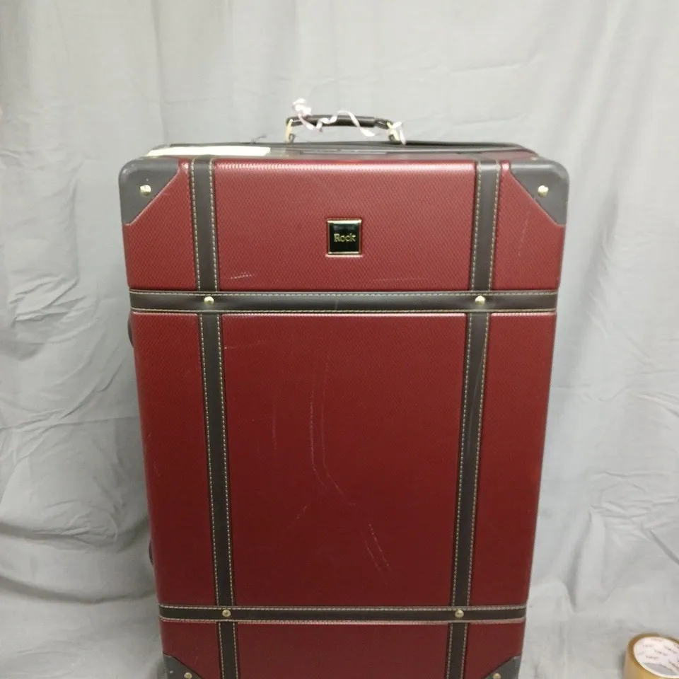 ROCK RED HARD-SHELL SUITCASE 