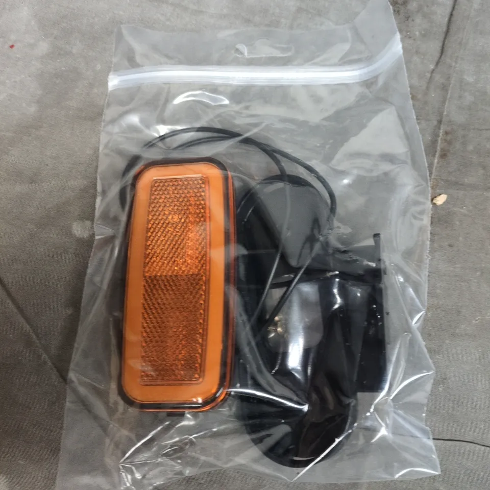 APPROXIMATELY 65 VTA-03 VEHICLE LIGHTS 