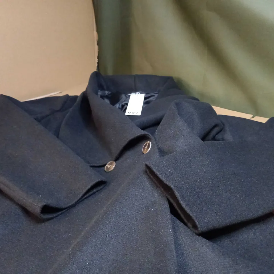 BOOHOO BLACK OVERSIZED COLLAR WOOL LOOK OVERCOAT - SIZE 10