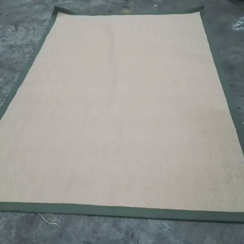 QUALITY DESIGNER AREA RUG - APPROXIMATELY 230X160CM