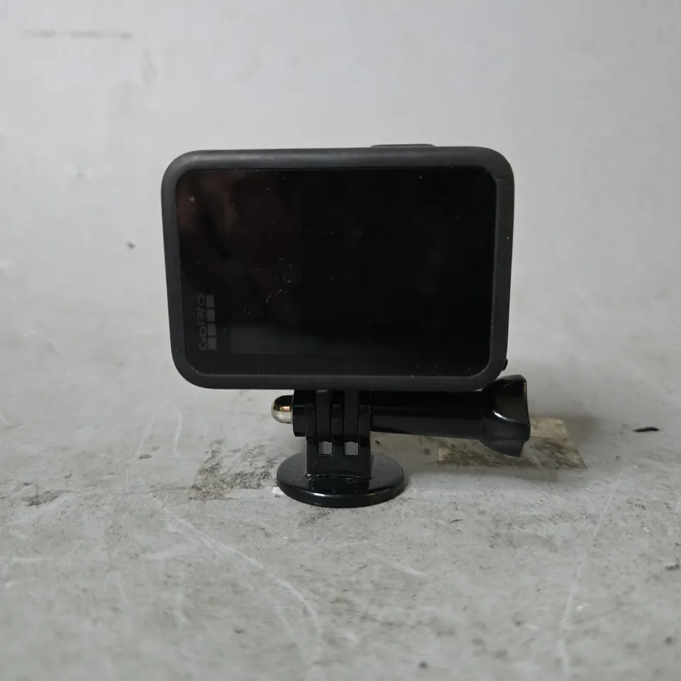 GOPRO HERO 10 BLACK ACTION CAMERA