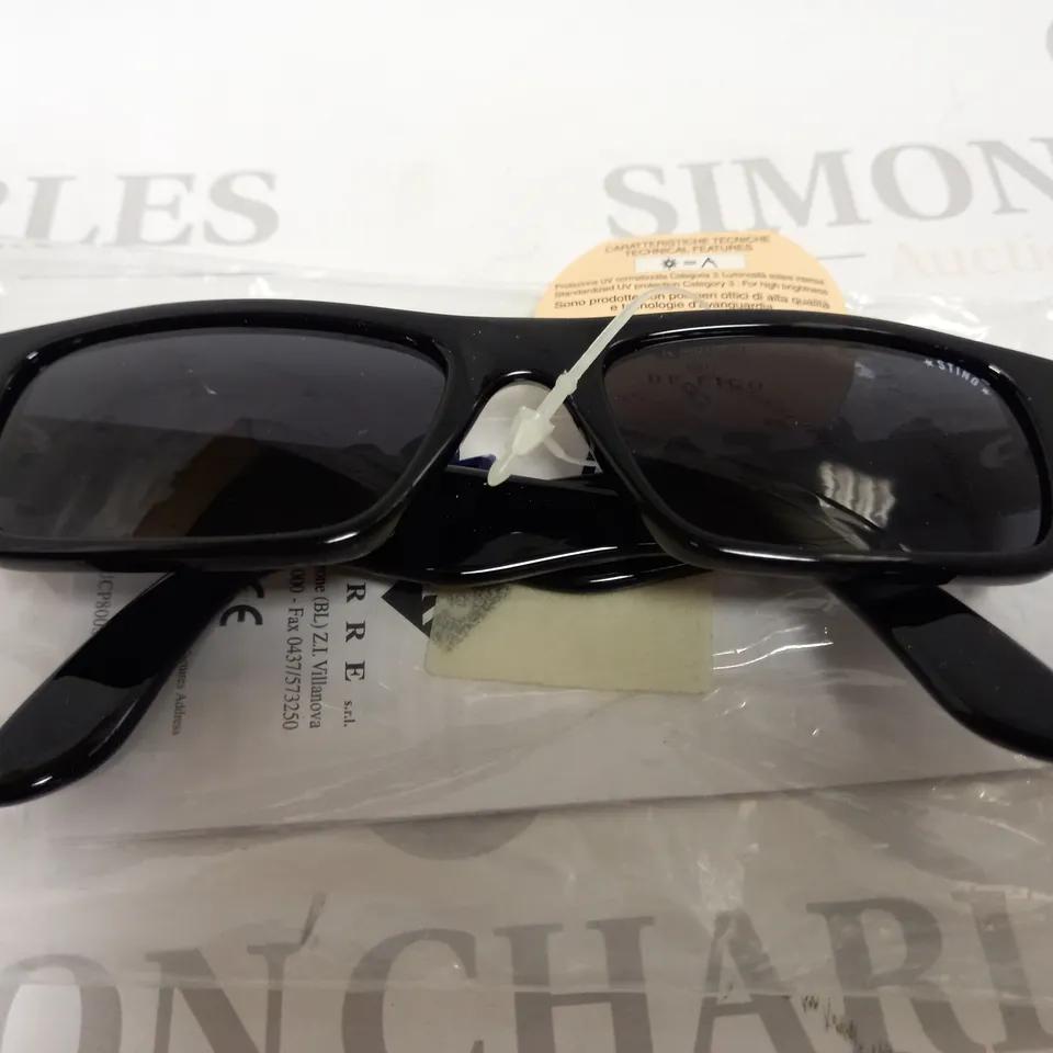 APPROXIMATELY 15 DIERRE STING SUNGLASSES - BOXED