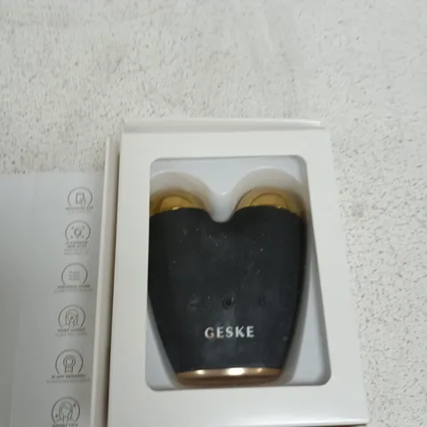 GESKE SMART APP GUIDED MICRO CURRENT FACE LIFTER