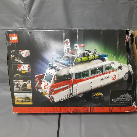 BOXED LEGO GHOSTBUSTERS ECTO-1 10274