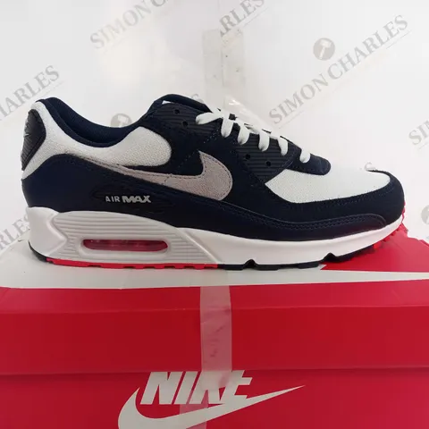 BOXED NIKE AIR MAX 90'S IN BLACK & WHITE - UK 10
