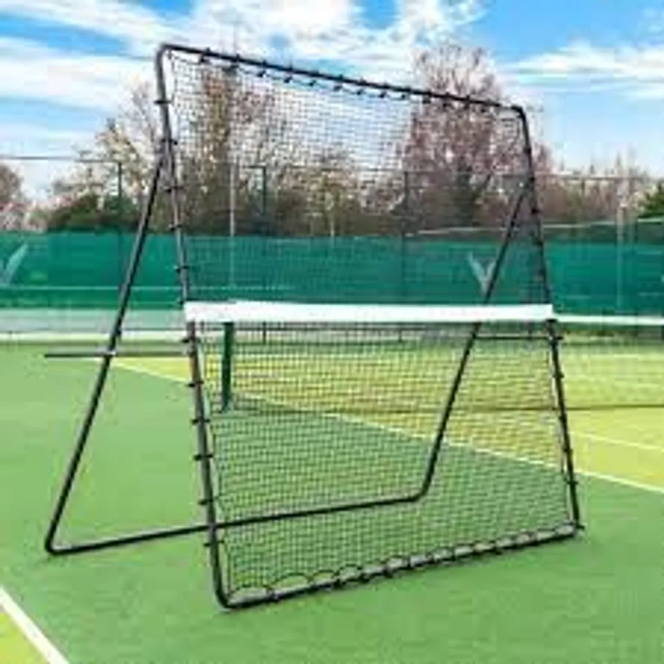 TENNIS REBOUNDER