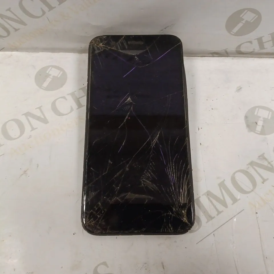 VODAFONE SMART PHONE VFD 600