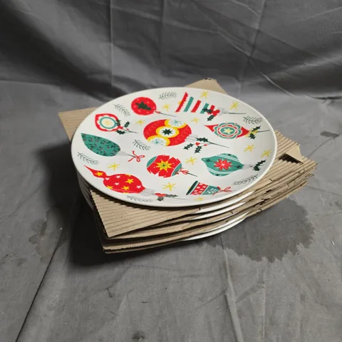 6 X BAUBLE DESIGN OVAL PLATES 