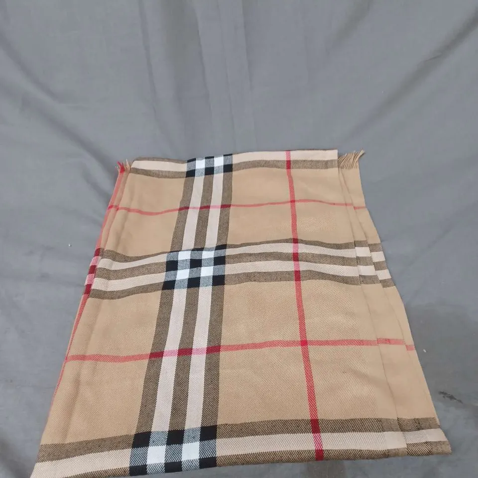 BURBERRY LONDON CASHMERE SCARF