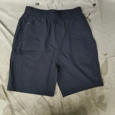 BÉLIER ESSENTIALS SHORTS IN NAVY SIZE MEDIUM