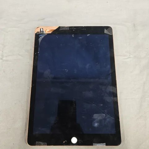 APPLE IPAD TABLET IN ROSE - A1893
