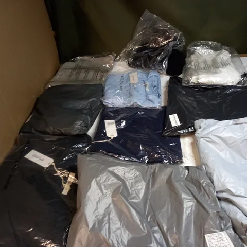 BAG OF APPROX 10 ASSORTED CLOTHING ITEMS TO INCLUDE - MAISON DE NIMES - EMELIA