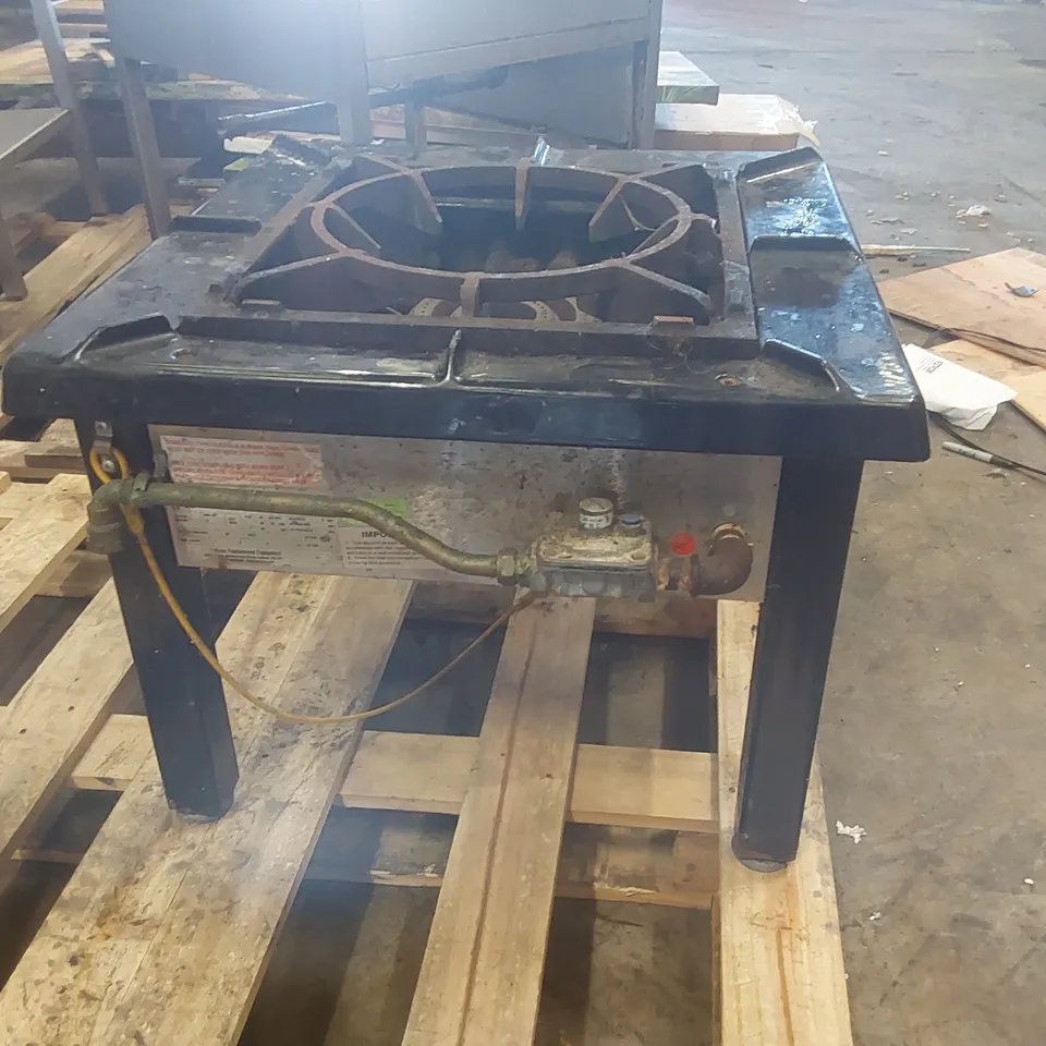 HEAVY-DUTY CAST IRON SINGLE-BURNER GAS STOVE