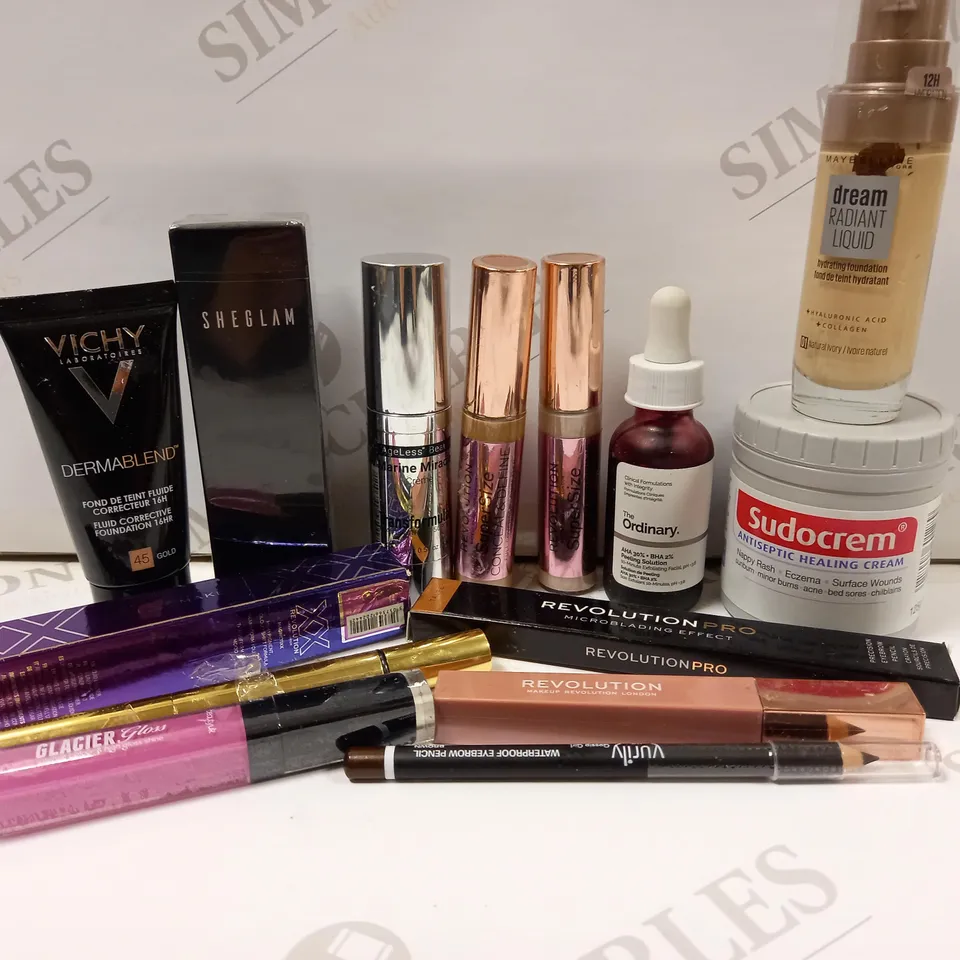 LOT OF APPROX 10 ITEMS TO INCLUDE REVOLUTION PRO MICROBLADING EFFECT EYEBROW PENCIL, THE ORDINARY PEELING SOLUTION, MAYBELLINE DREAM RADIANT LIQUID