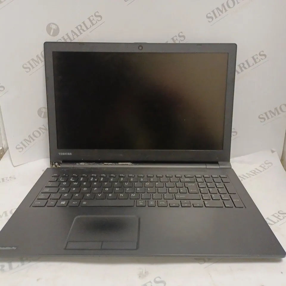 TOSHIBA SATELLITE PRO R50-B-12P LAPTOP