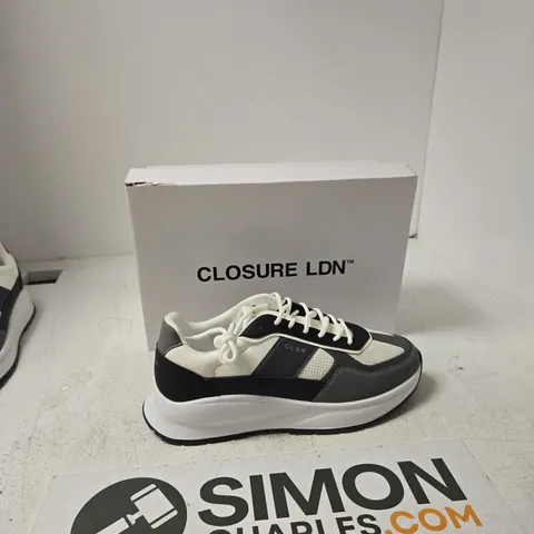 CLOSURE LDN TRAINERS – GREY/WHITE/BLACK – BOXED - UK 10