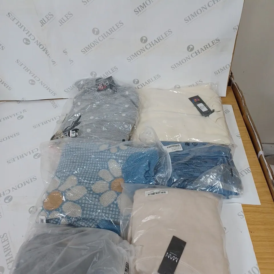 LARGE BOX OF ASSORTED CLOTHING ITEMS IN VARIOUS COLOURS AND SIZES INCLUDING TROUSERS , TOPS AND JUMPERS 