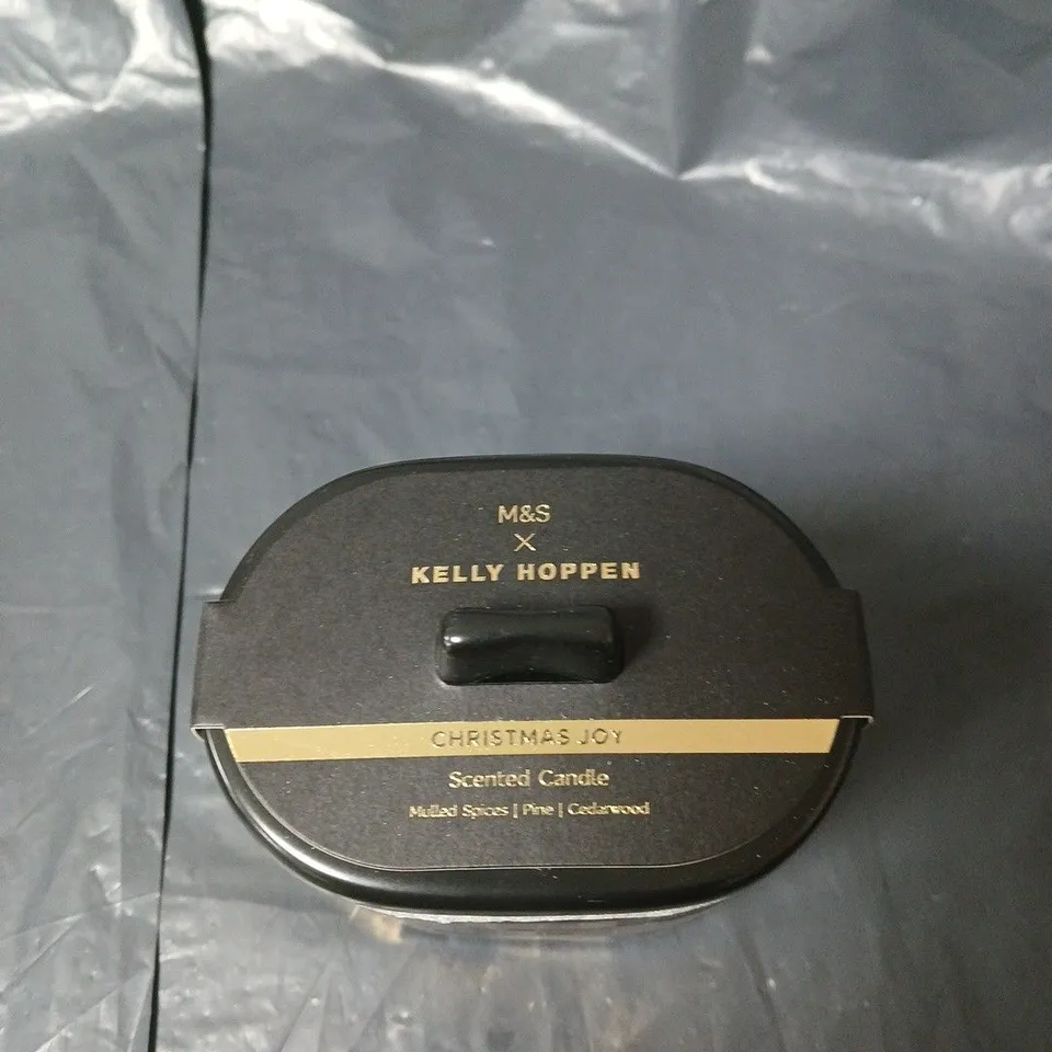 M&S X KELLY HOPPEN CHRISTMAS JOY SCENTED CANDLE 