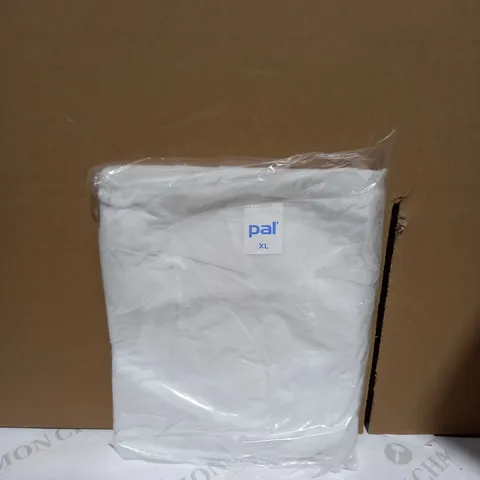 BOX OF APPROXIMATELY 40 BRAND NEW WHITE VELCRO FASTENING ELASTICATED CUFF VISITORS COATS - SIZE XL