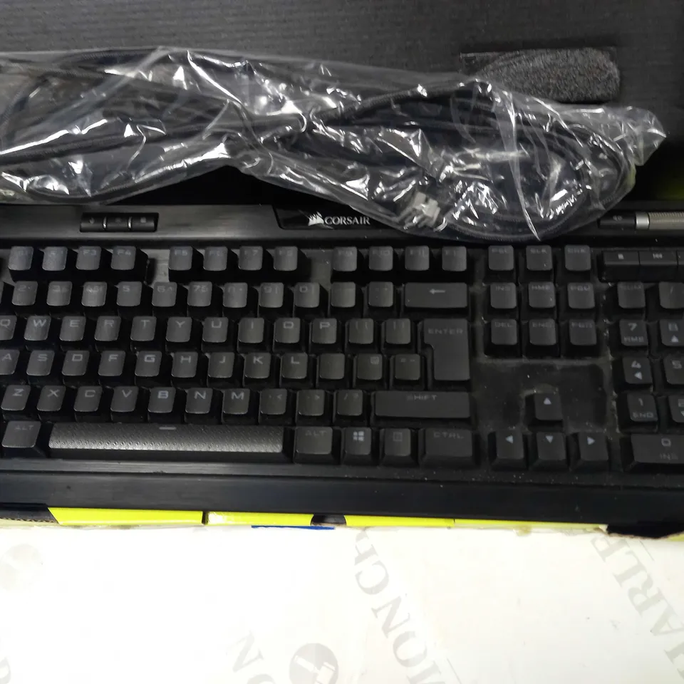 CORSAIR MECHANICAL GAMING KEYBOARD