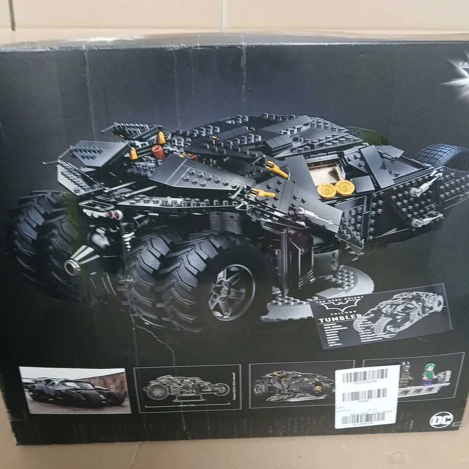 BOXED LEGO 76240 BATMAN THE DARK KNIGHT TRILOGY BATMOBILE TUMBLER 76240 RRP £229.99