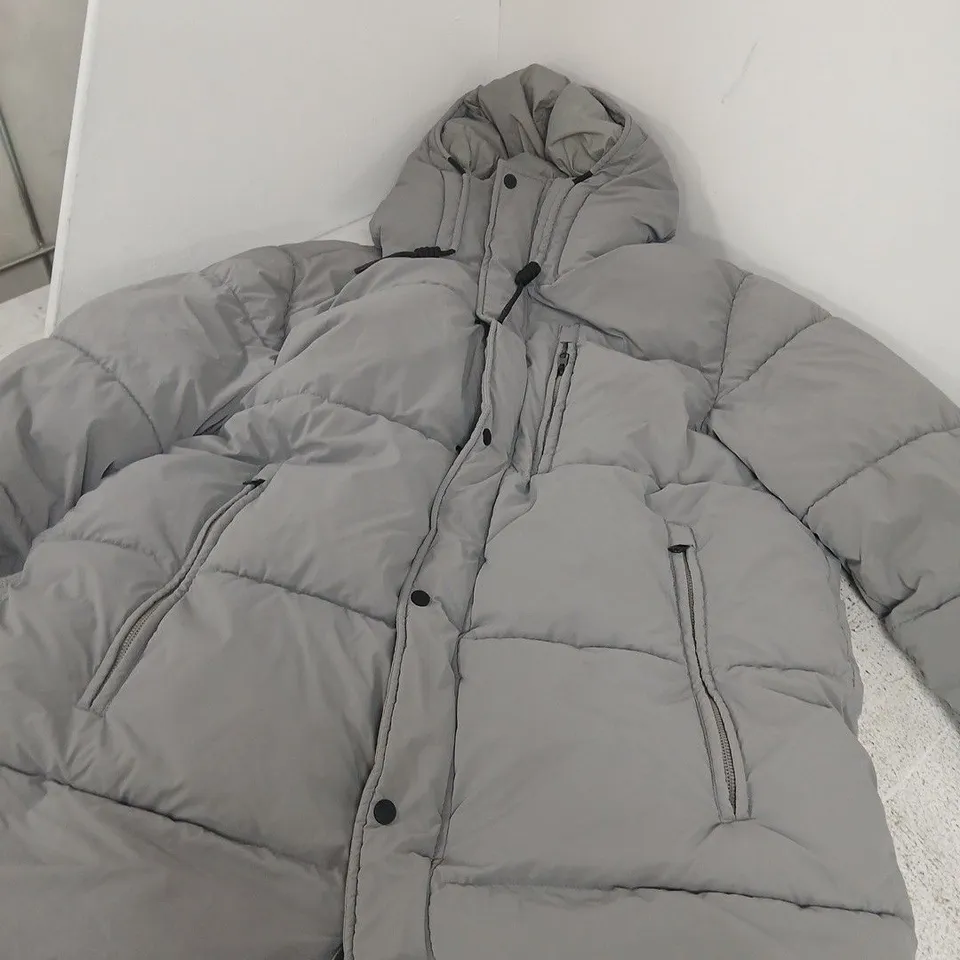 ZARA GREY PUFFER COAT WITH HOOD – UK 16 (EU 44)