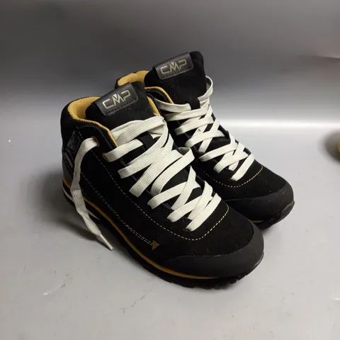 CMP LADIES WALKING SHOES. LACE UP SIZE 3