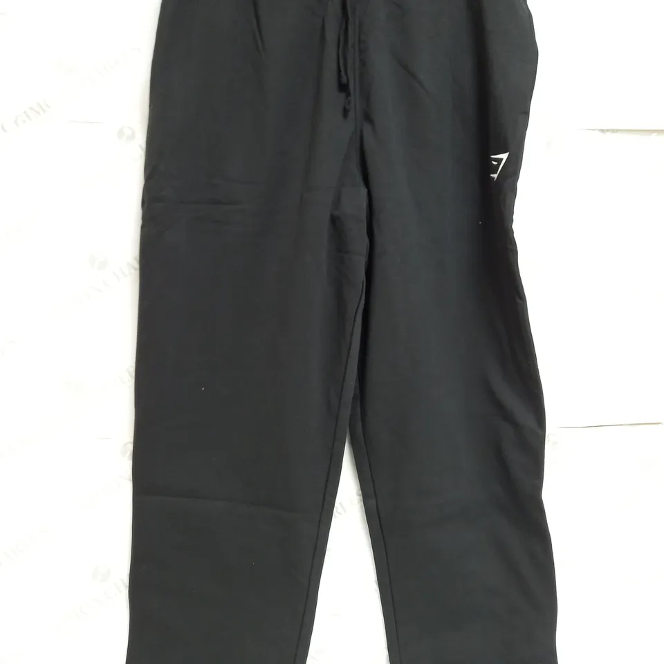 GYMSHARK ESSENTIAL STRAIGHT LEG JOGGERS IN BLACK - XL