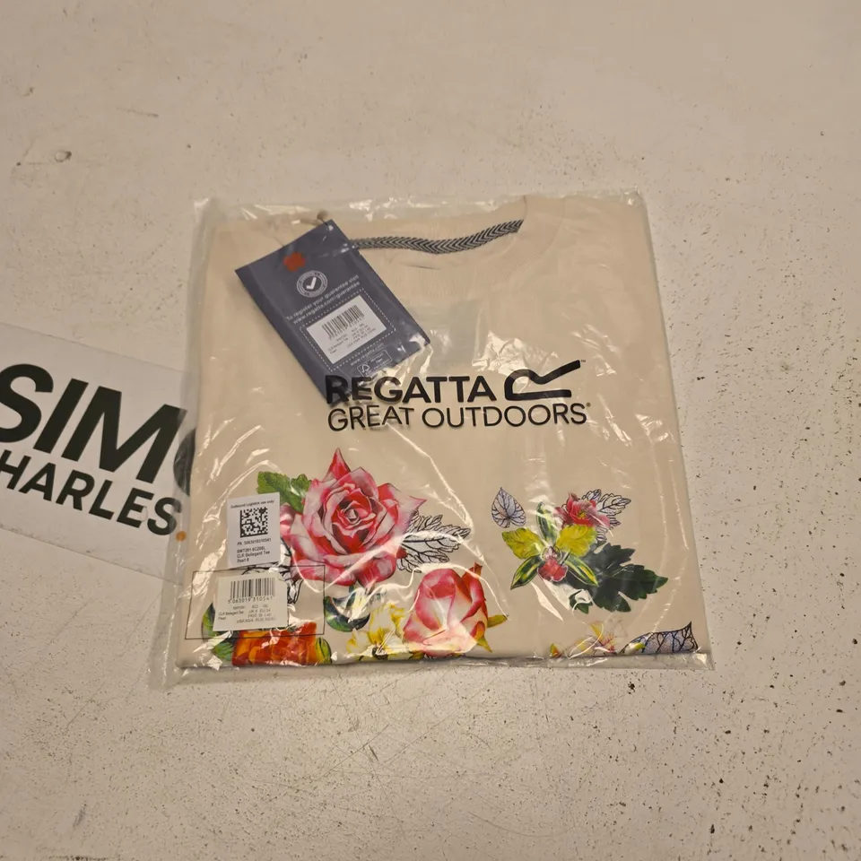 BOX OF APPROXIMATELY 65 ASSORTED BRAND NEW REGATTA ITEMS TO INCLUDE: CRL BELLEGARDE TEE