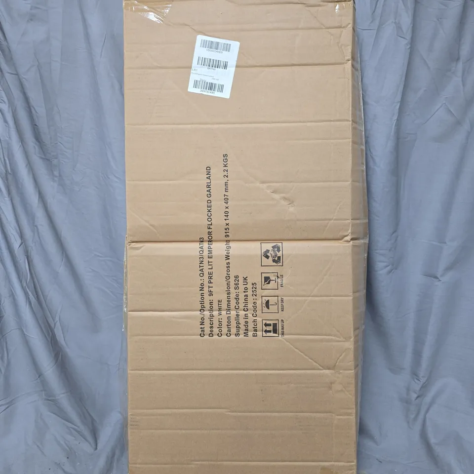 9FT PRE-LIT FLOCKED EMPEROR GARLAND