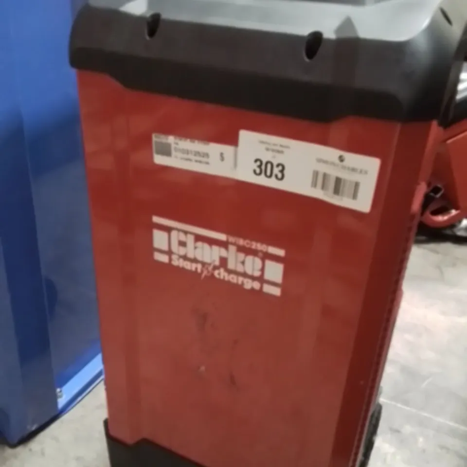 CLARKE START N CHARGE INTELLIGENT BATTERY CHARGER 