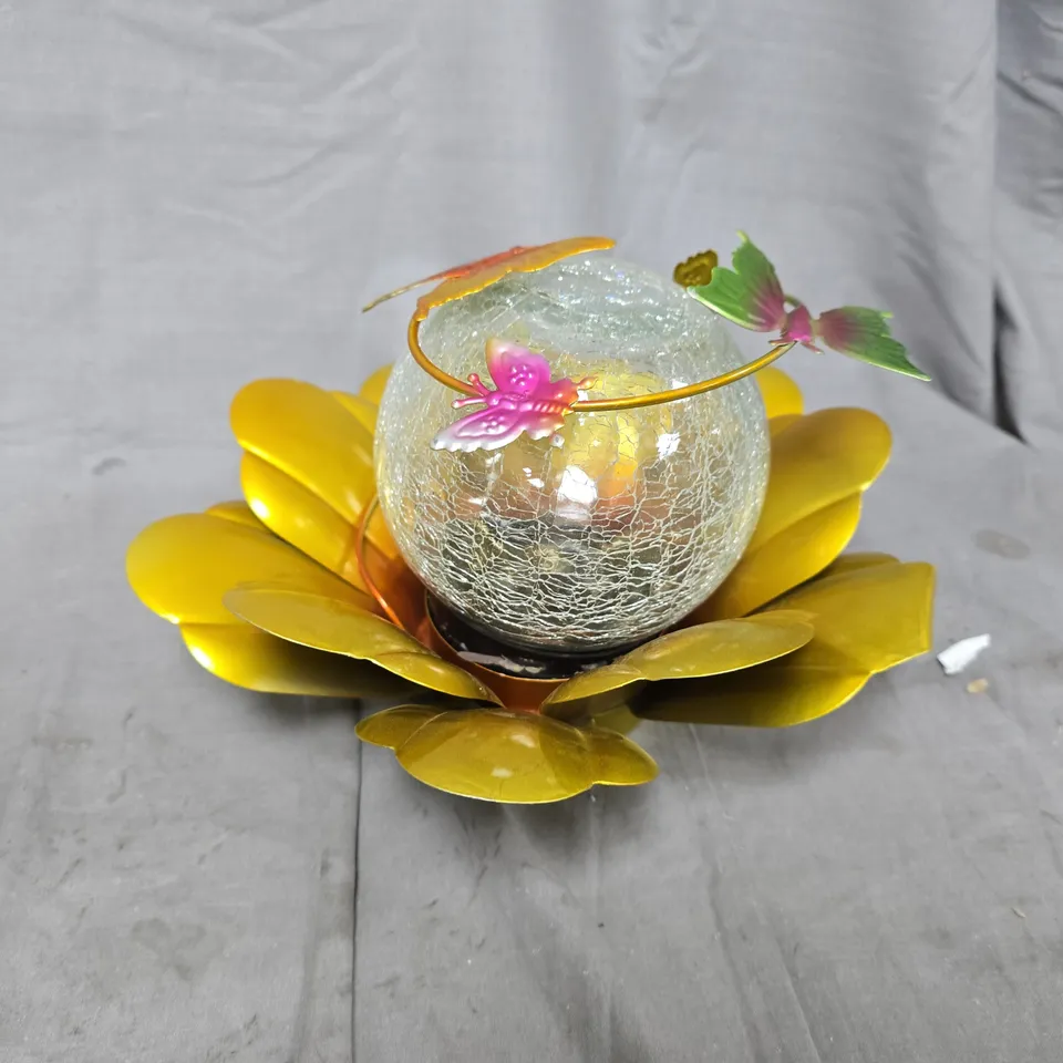 BOXED EZSOLAR LED SOLAR FLOWER LIGHT BUTTERFLY