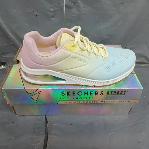 BOXED SKECHERS WOMENS UNO 2 AIR AROUND YOU SNEAKER SIZE 7