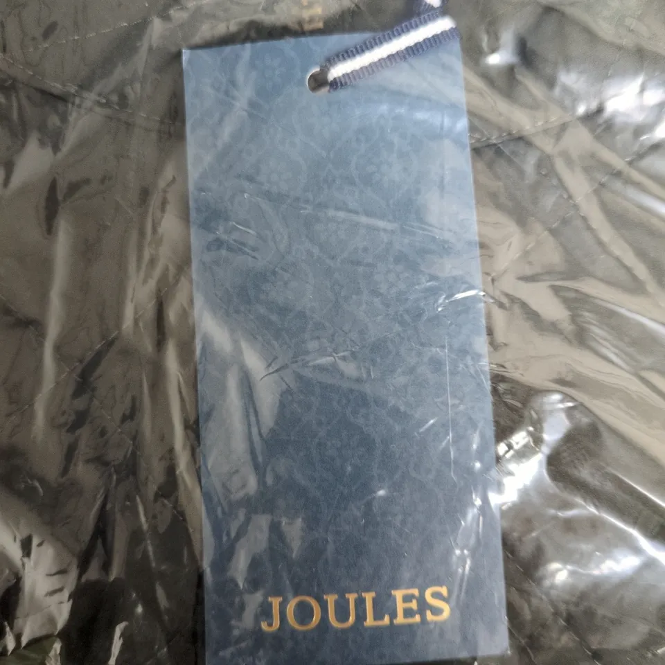 JOULES MAYNARD KHAKI GILET – MEN’S XL (CHEST 46-48IN / 117–122CM)