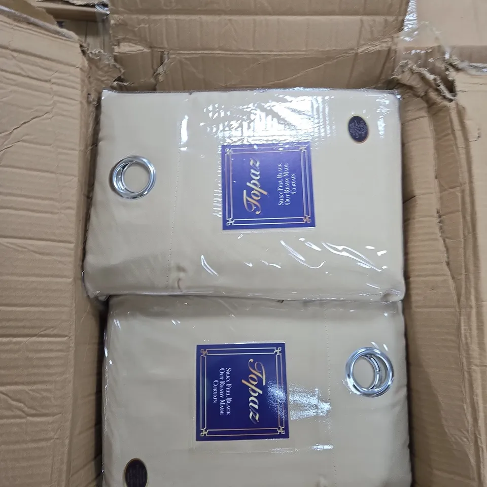 BOX OF APPROXIMATELY 10 X TOPAZ HOME EYELET CURTAINS –  SILKY FEEL, BLACKOUT, 90IN X 72IN 