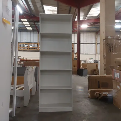 WOODEN BOOKCASE - WHITE