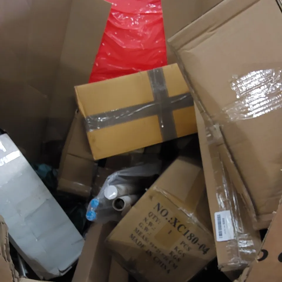 PALLET TO CONTAIN ASSORTED HOUSEHOLD PRODUCTS. INCLUDES BLIND, LIGHT FIXTURE, AIR FRYER, PILLOW ETC