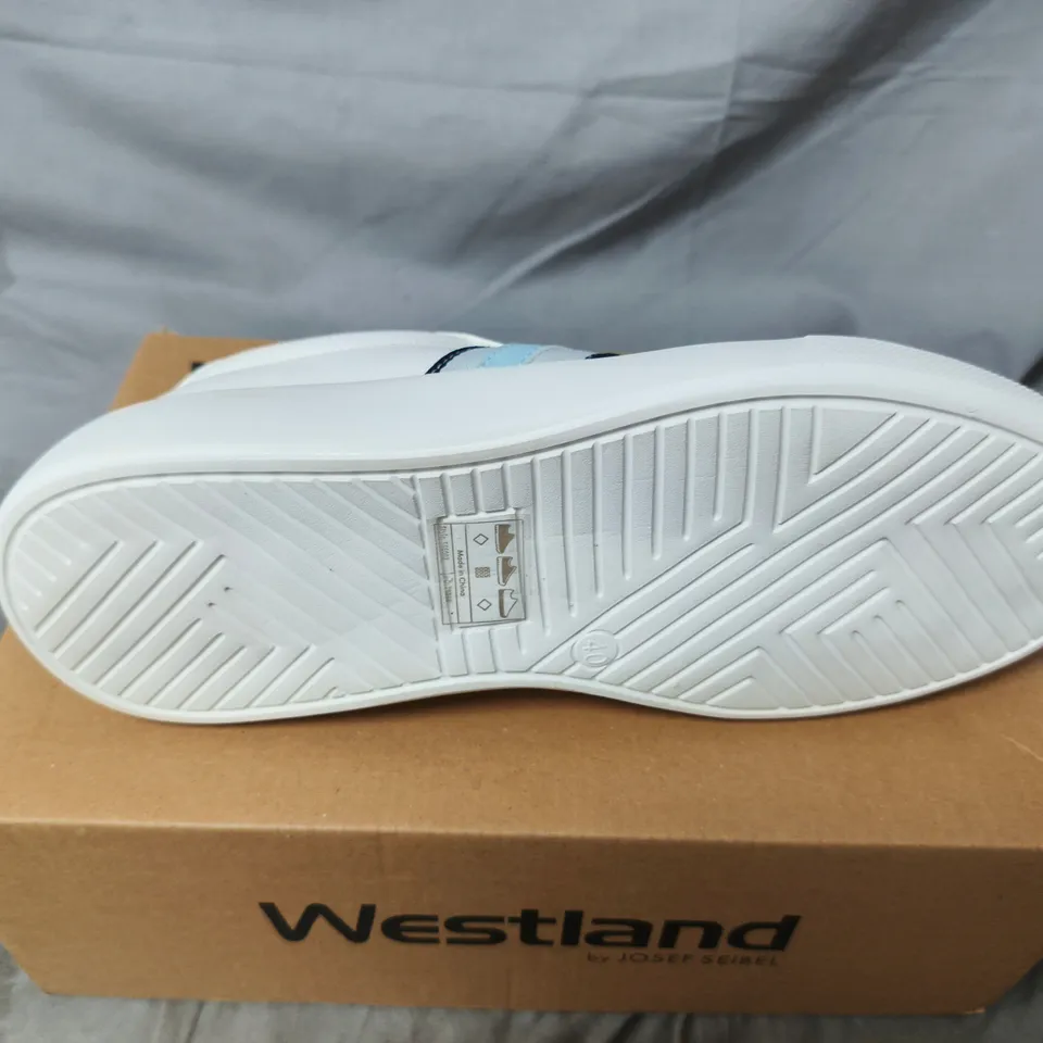 WESTLAND BY JOSEF SEIBEL WOMEN'S WHITE SNEAKERS WITH LIGHT BLUE ACCENTS - VEGAN. EU SIZE 40
