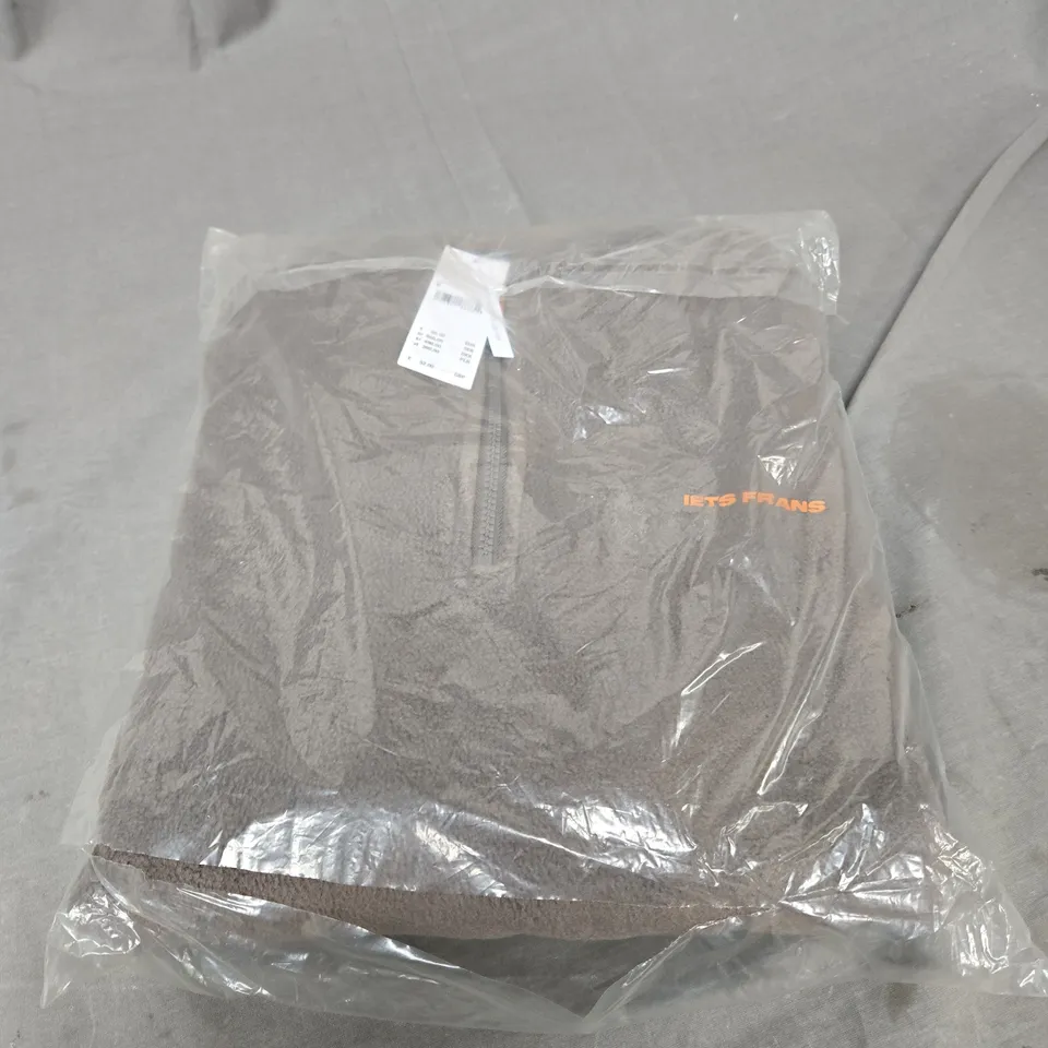 BAGGED IETS FRANS 1/4 ZIP FLEECE - SIZE M