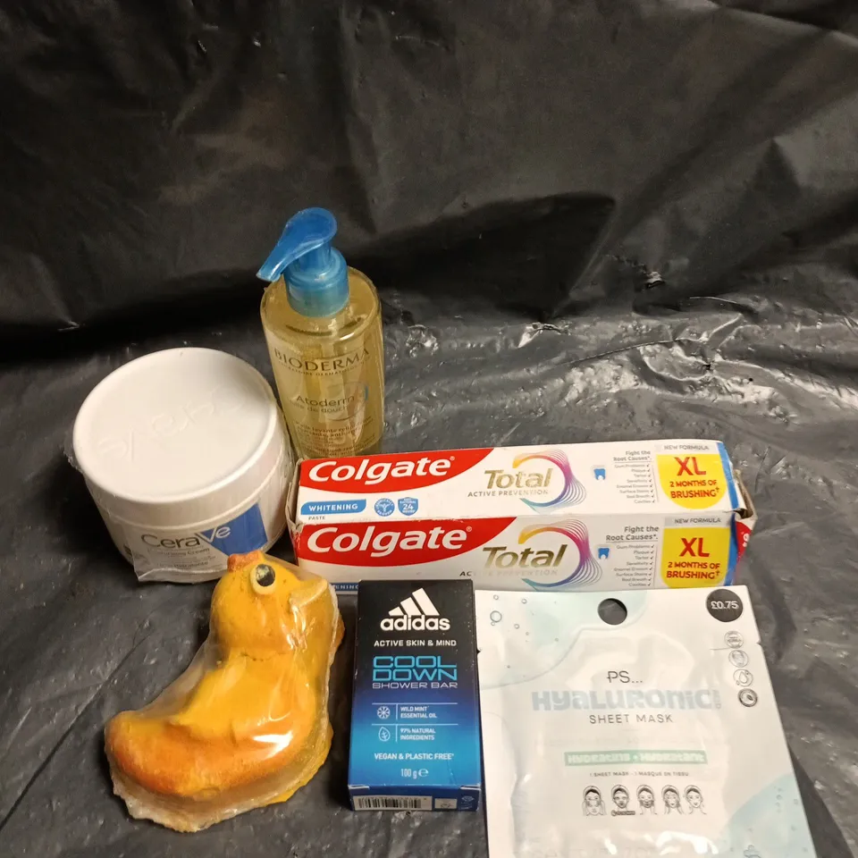 APPROXIMATEY 20 ASSORTED HEALTH AND BEAUTY PRODUCTS TO INCLUDE - BIODERMA CLEANSING OIL - COLGATE TOOTHPASTE AND ADIDAS COOL DOWN SHOWER BAR