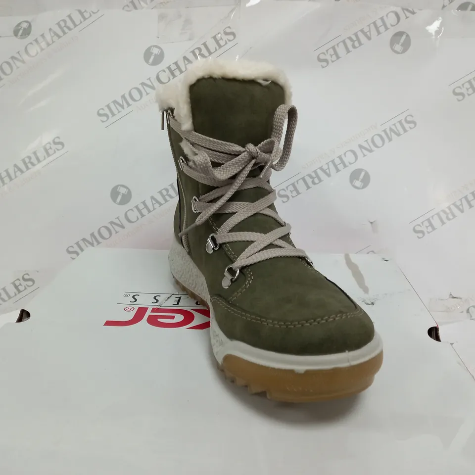BOXED PAIR OF RIEKER ANTISTRESS HIKING BOOTS, KHAKI - SIZE 6