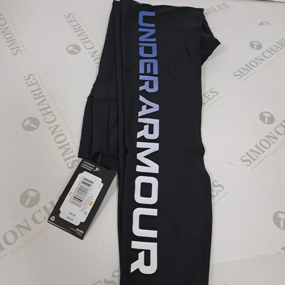 UNDER ARMOUR LEGGINGS SIZE S-M