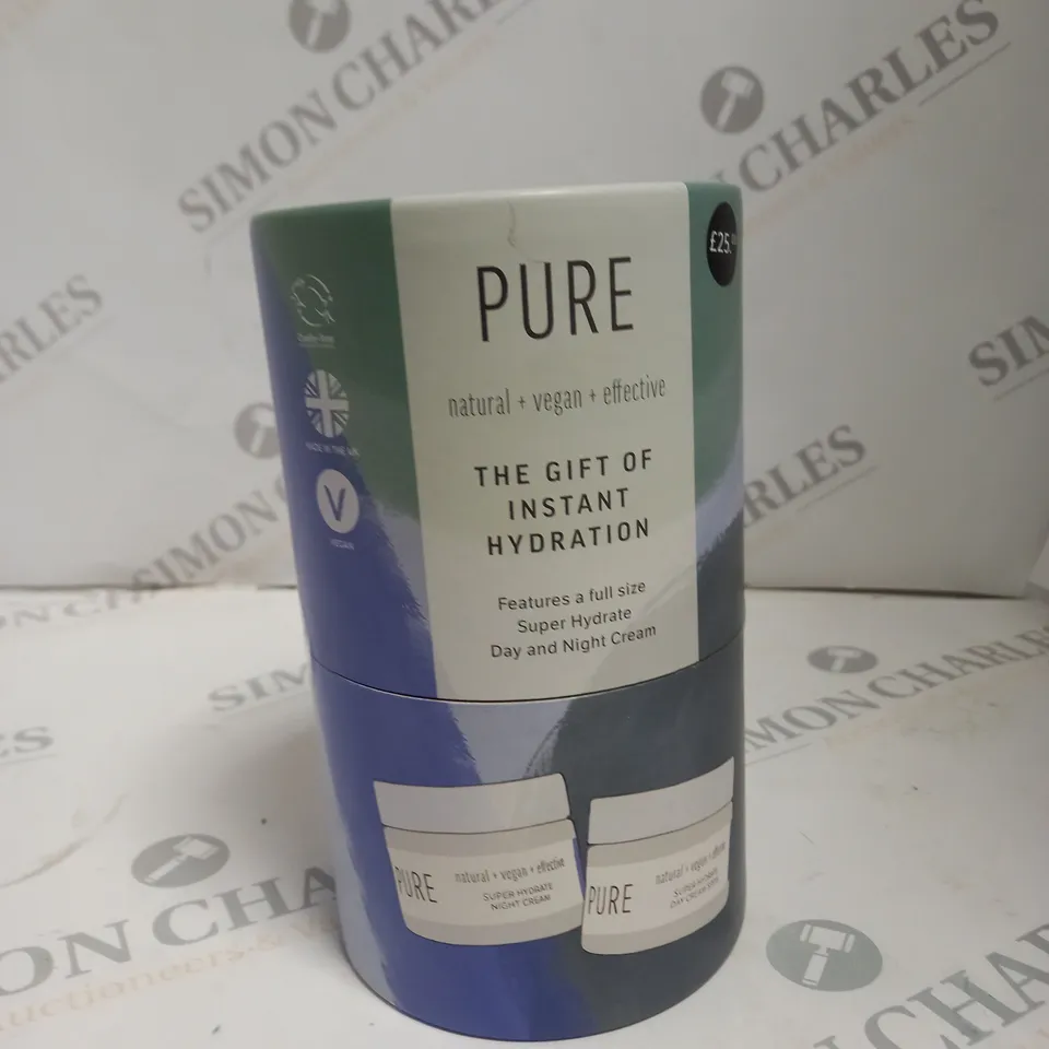 PURE- THE GIFT OF INSTANT HYDRATION 