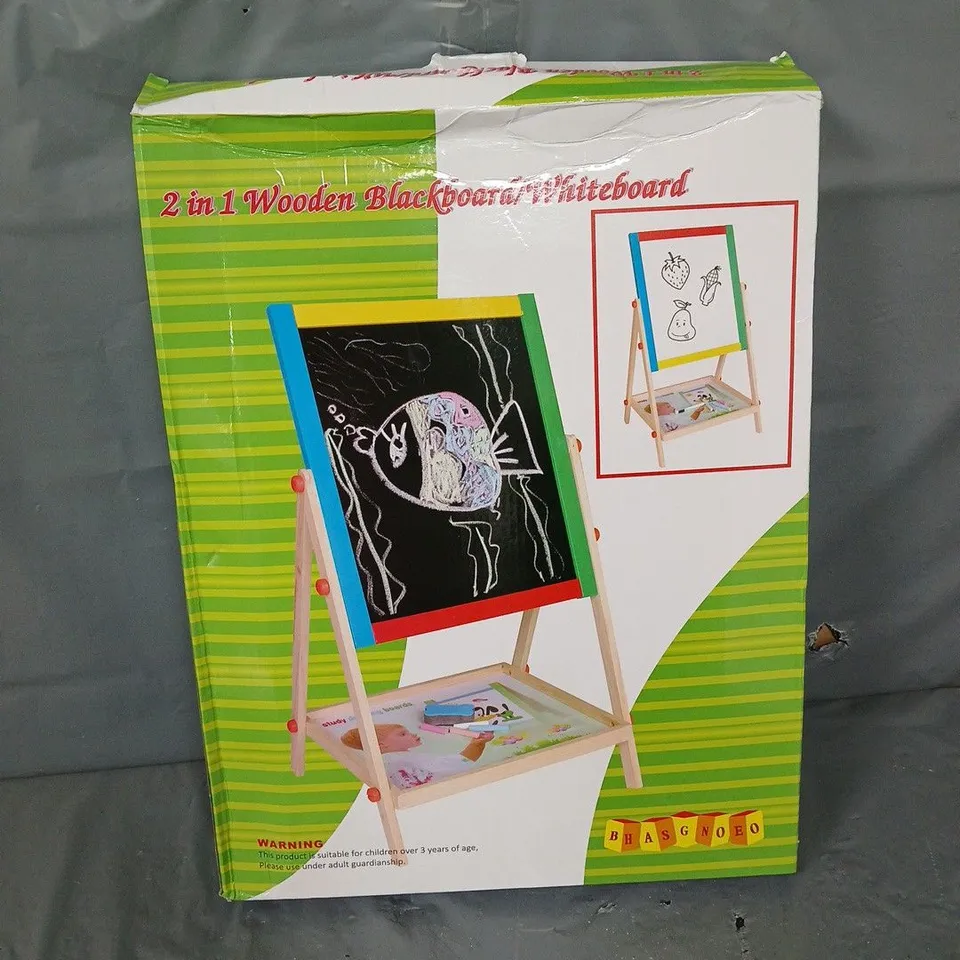 BOXED 2 IN 1 WOODEN BLACKBOARD / WHITEBOARD