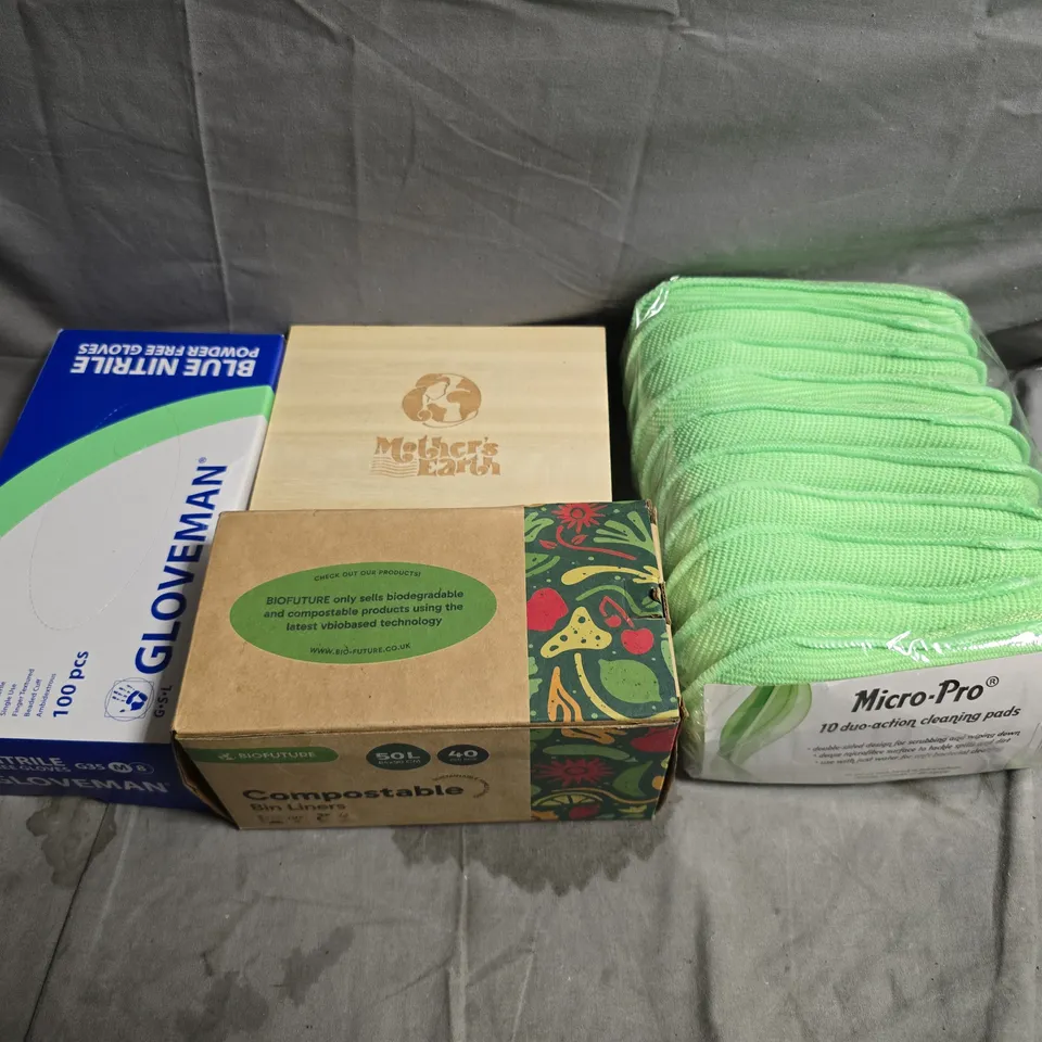 BOX OF APPROXIMATELY 15 ASSORTED HOUSEHOLD ITEMS TO INCLUDE CLEANING PADS, BIN LINERS AND WALLPAPER