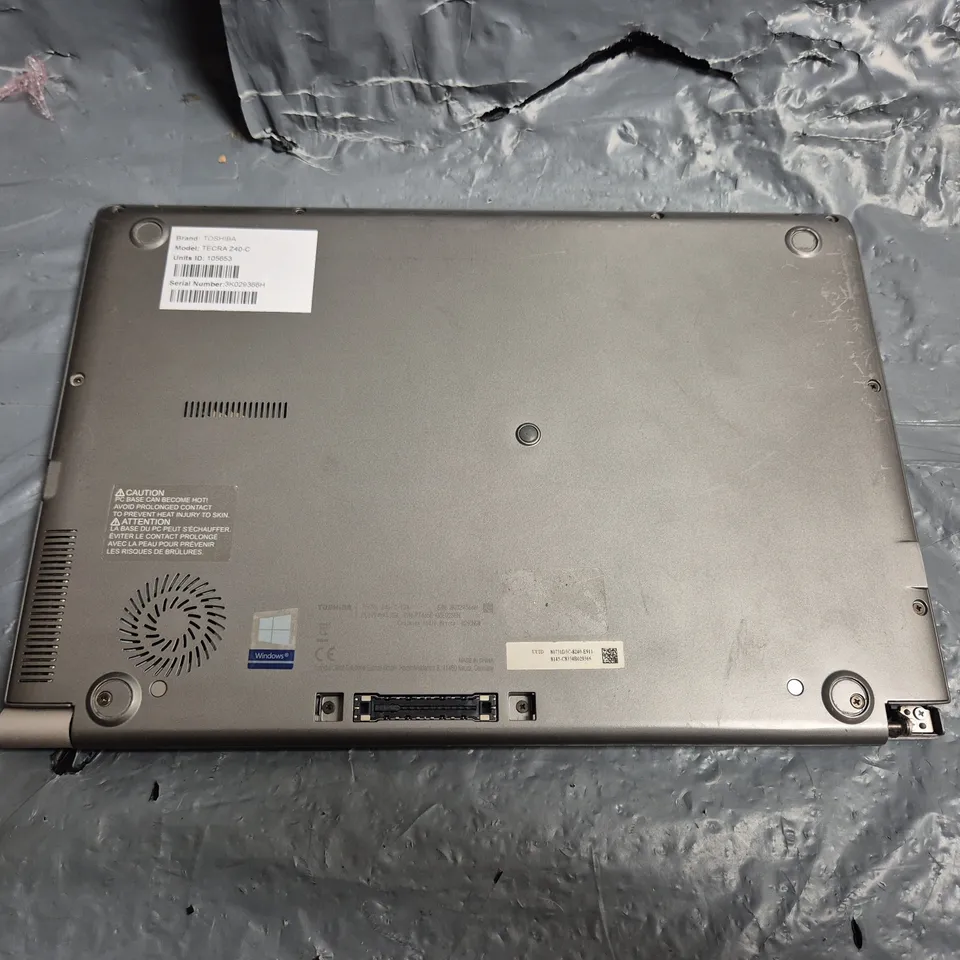 TOSHIBA TECRA Z40-C