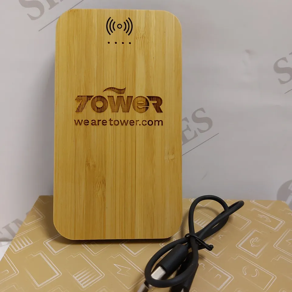 PF CONCEPT AVENUE BAMBOO AND FABRIC POWER BANK - 6000 MAH